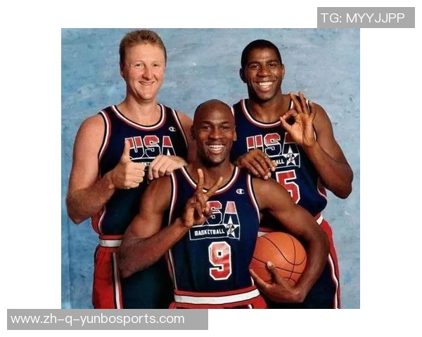 篮球巨星与足球天王谁更强大谁才是体育世界的巅峰之王